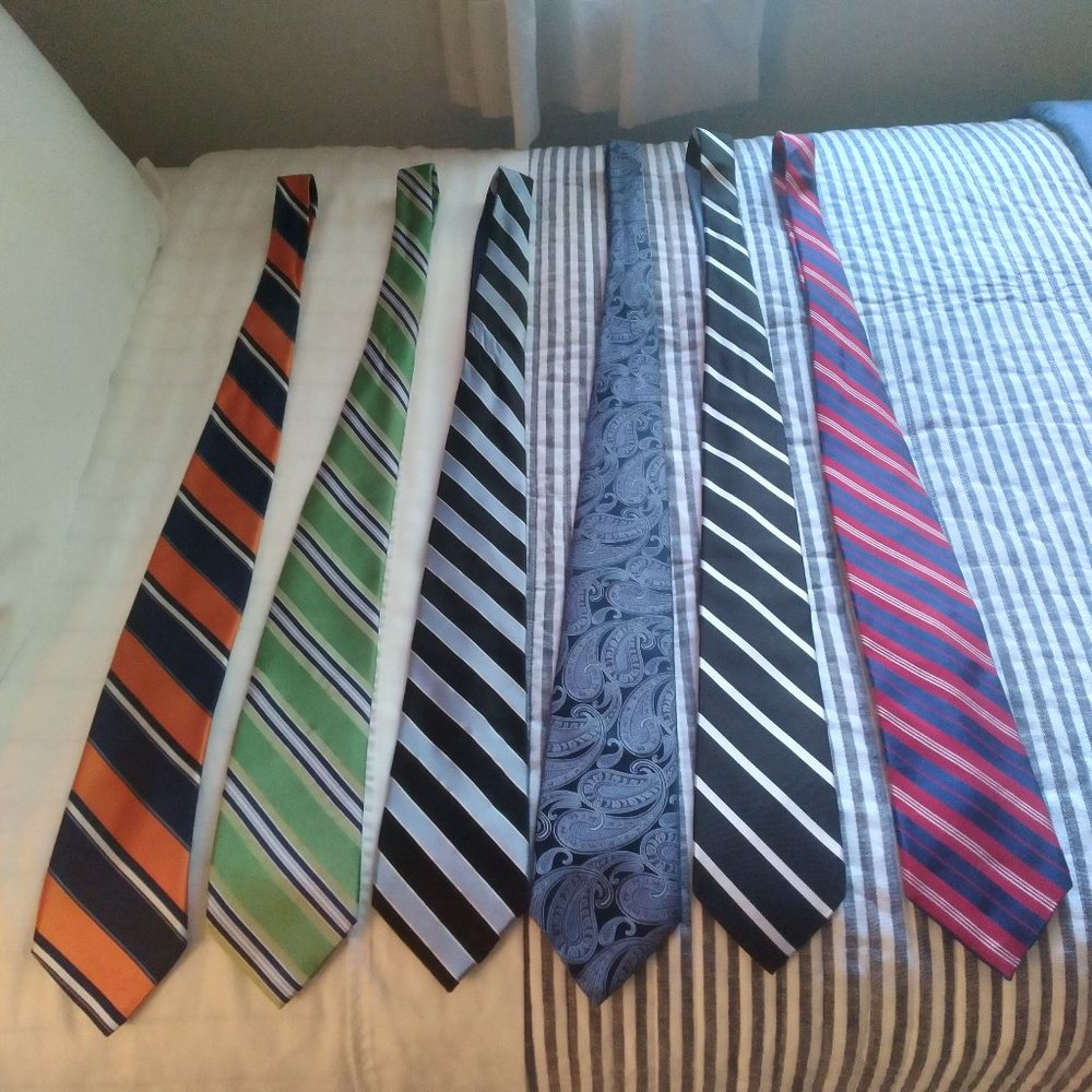 Designer Mens Ties, Hilfiger, Chaps & Nautica Very Good Condition